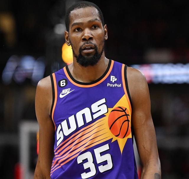 开云科技 杜兰特遭遇十五连败,巴塞罗那教练面临压力!