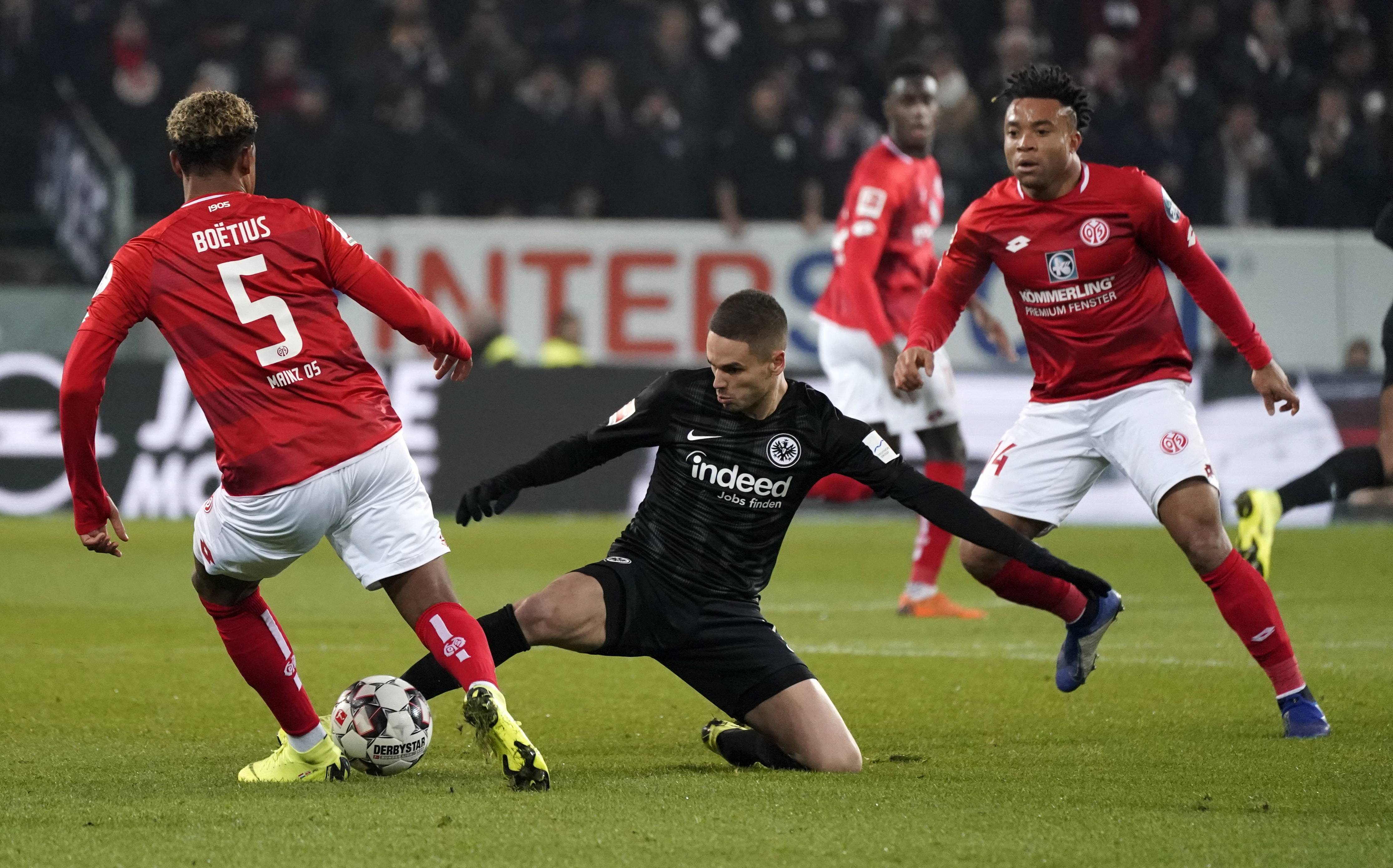 开云官网首页包含德甲倒计时;俄克拉荷马雷霆集结日篮板制胜;细节引发关注;更衣室稳定;高层口径保持一致的词条